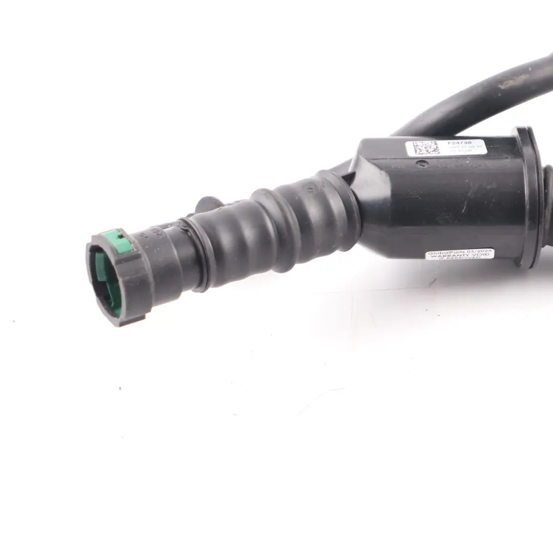 Mercedes W205 Diesel serbatoio AdBlue collo riempimento tubo tappo - SKU A2054700300 - Numero di parte A9064701520