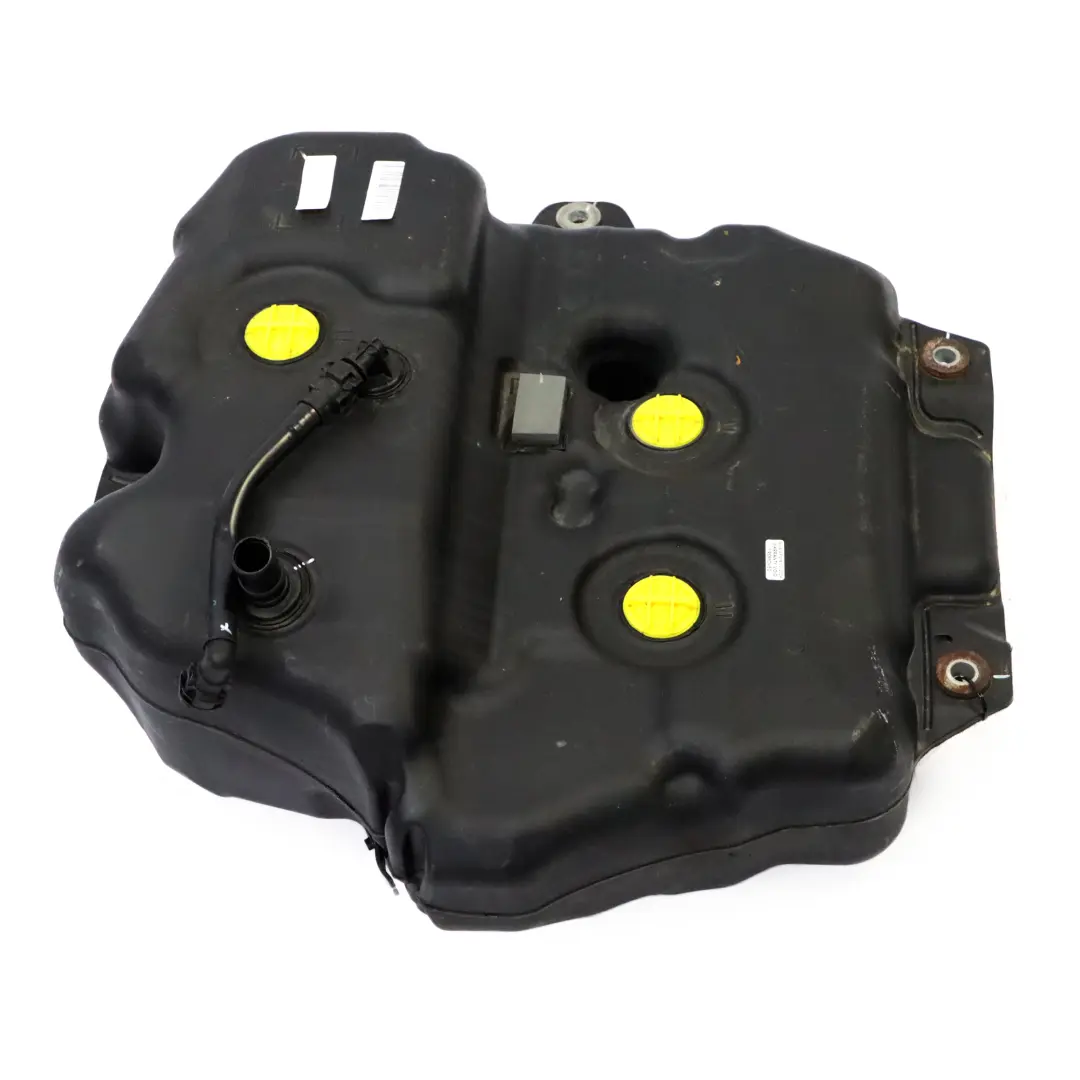 Mercedes W205 Diesel AdBlue Aditivo Depósito de Combustible - SKU A2054706901- - Número de pieza A2054706901