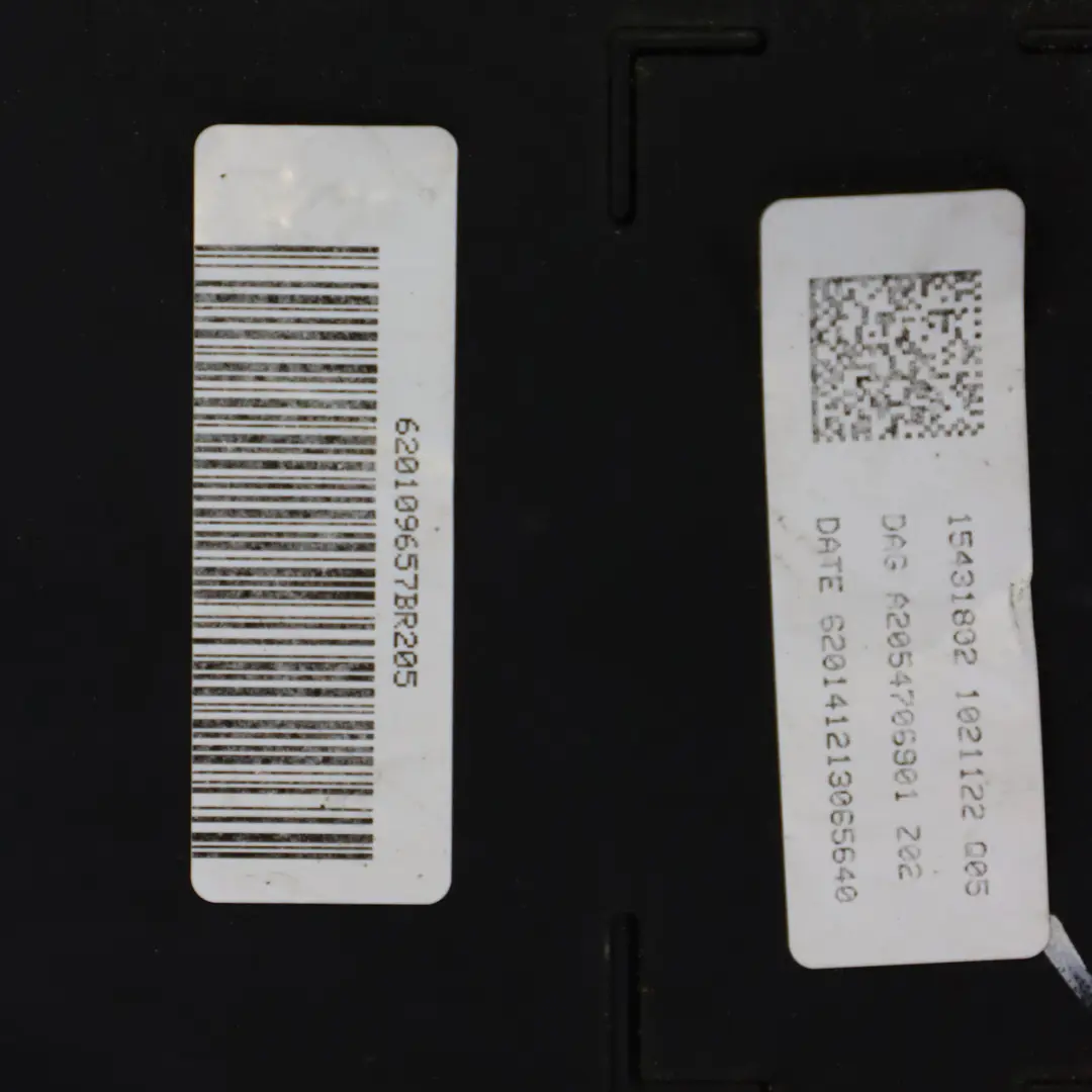 AdBlue Additif Réservoir de carburant pour Mercedes W205 Diesel à propos du numéro de pièce A2054706901 Mercedes W205 Diesel AdBlue Additif Réservoir de carburant - SKU A2054706901- - Numéro de pièce A2054706901