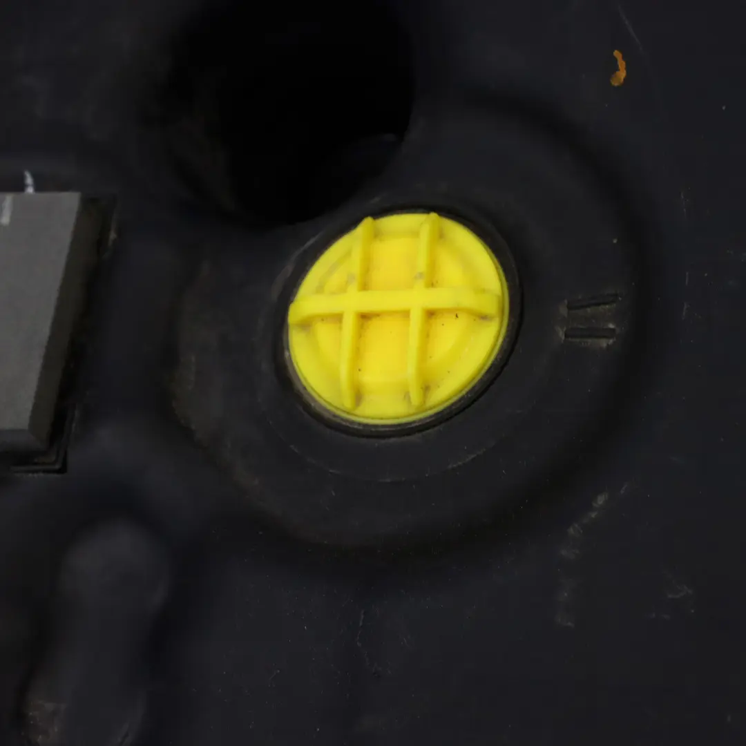 AdBlue Additive SCR Fuel Tank Reservoir to Mercedes W205 Diesel with Part number A2054706901 Mercedes W205 Diesel AdBlue Additive SCR Fuel Tank Reservoir - SKU A2054706901- - Part number A2054706901