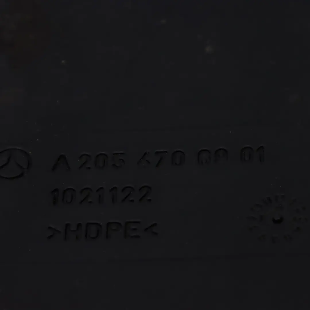 Mercedes W205 Diesel AdBlue Additif Réservoir de carburant - SKU A2054706901- - Numéro de pièce A2054706901