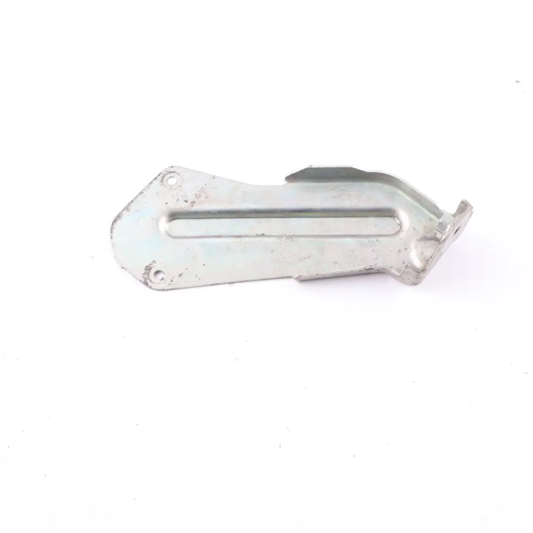 Depósito de aditivo AdBlue Diesel Soporte de depósito para Mercedes W205 con número de pieza A2054750527 Mercedes W205 Depósito de aditivo AdBlue Diesel Soporte de depósito - SKU A2054750527 - Número de pieza A2054750527