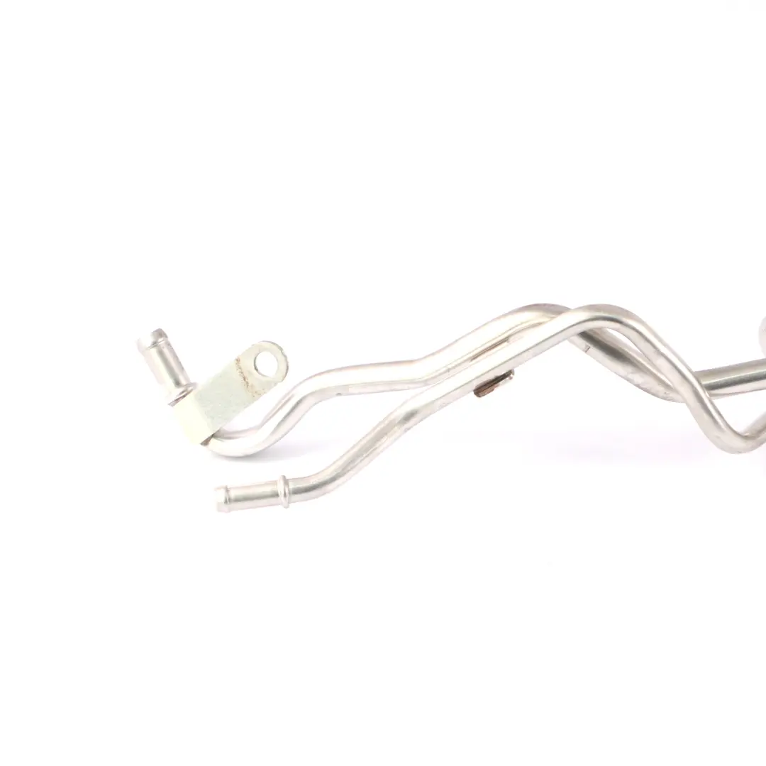 M626 OM651 Tuyau d'Alimentation Carburant pour Mercedes W205 X253 à propos du numéro de pièce A2054760026 Mercedes W205 X253 M626 OM651 Tuyau d'Alimentation Carburant - SKU A2054760026 - Numéro de pièce A2054760026