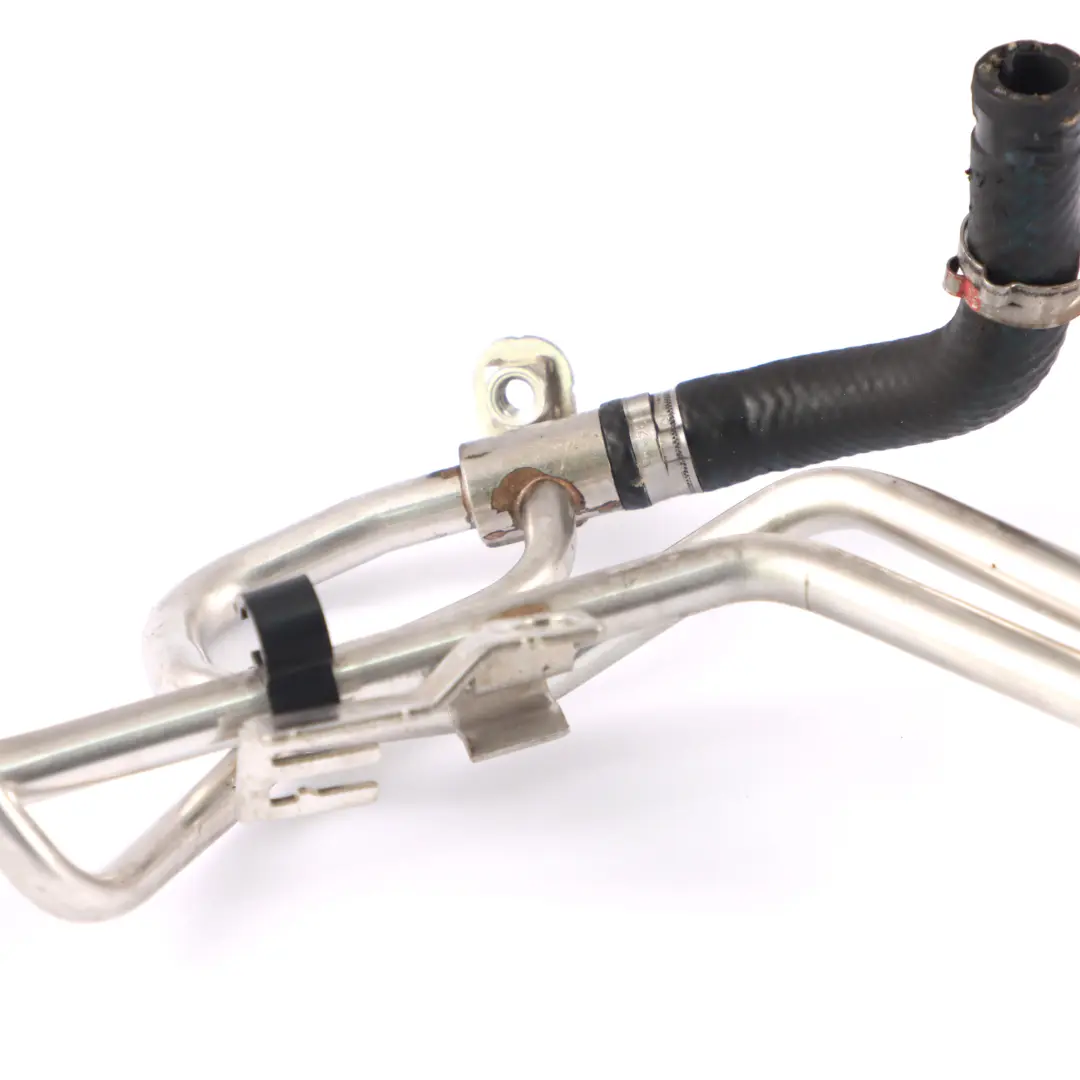 M626 OM651 Tuyau d'Alimentation Carburant pour Mercedes W205 X253 à propos du numéro de pièce A2054760026 Mercedes W205 X253 M626 OM651 Tuyau d'Alimentation Carburant - SKU A2054760026 - Numéro de pièce A2054760026