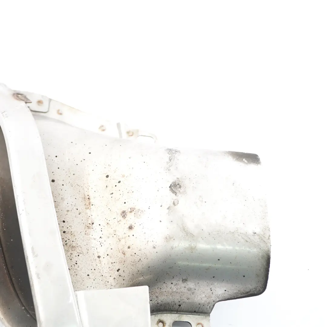 Embout d'echappement Mercedes W205 C238 Tuyau d'echappement Arrière Gauche pour à propos du numéro de pièce A2054900300 Embout d'echappement Mercedes W205 C238 Tuyau d'echappement Arrière Gauche - SKU A2054900300 - Numéro de pièce A2054900300