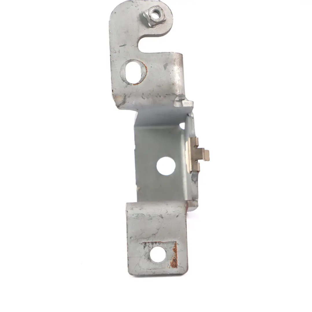 Staffa DPF Mercedes W205 OM651 Supporto filtro antiparticolato per con numero di parte A2054902740 Staffa DPF Mercedes W205 OM651 Supporto filtro antiparticolato - SKU A2054902740 - Numero di parte A2054902740