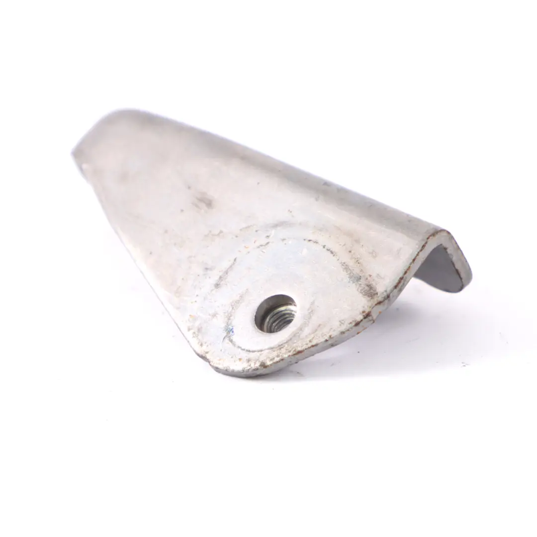 Mercedes W205 OM626 Catalyseur Support Titulaire Mount - SKU A2054910241 - Numéro de pièce A2054910241