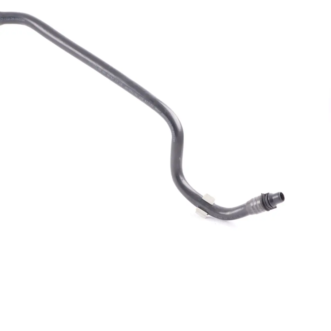 M264 Tubo refrigerante Bomba Radiador aire Línea para Mercedes W205 con número de pieza A2055002600 Mercedes W205 M264 Tubo refrigerante Bomba Radiador aire Línea - SKU A2055002600 - Número de pieza A2055002600