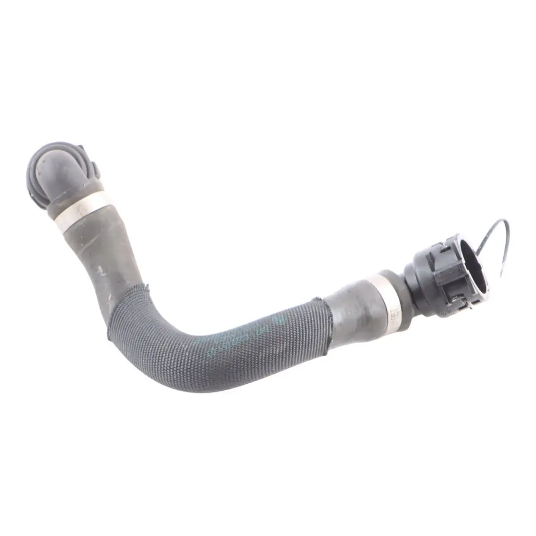 M264 Kühlmittel Schlauch Wasserrohr für Mercedes C205 mit Teilenummer A2055011601 Mercedes C205 M264 Kühlmittel Schlauch Wasserrohr - SKU A2055011601 - Teilenummer A2055011601