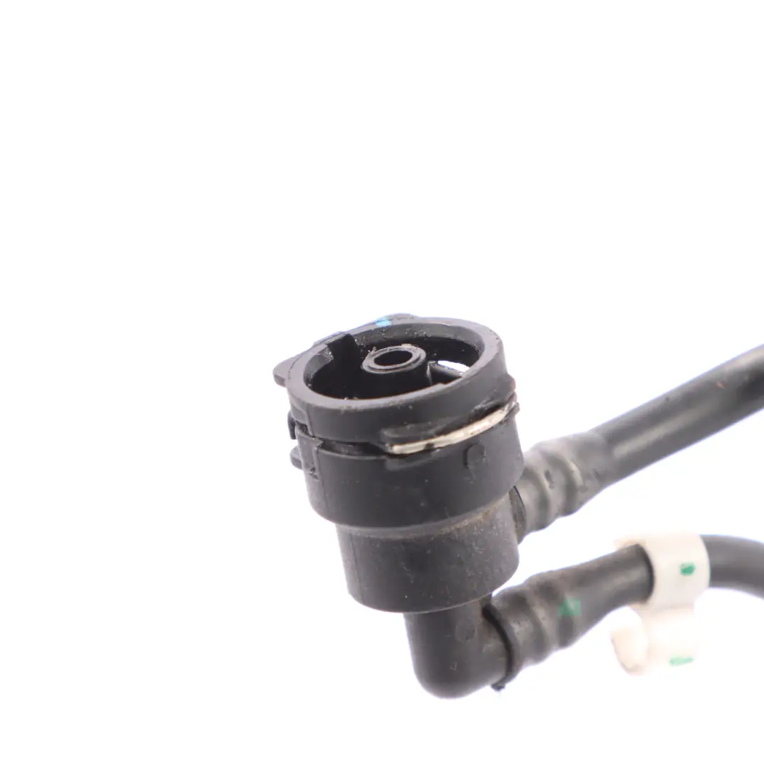 OM651 Serbatoio espansione refrigerante radiatore Linea spurgo per Mercedes W205 con numero di parte A2055012225 Mercedes W205 OM651 Serbatoio espansione refrigerante radiatore Linea spurgo - SKU A2055012225 - Numero di parte A2055012225