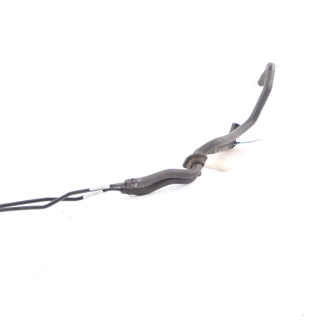 Mercedes W205 Diesel M626 OM651 Manguera Refrigerante Línea Alimentación - SKU A2055012891 - Número de pieza A2055012891