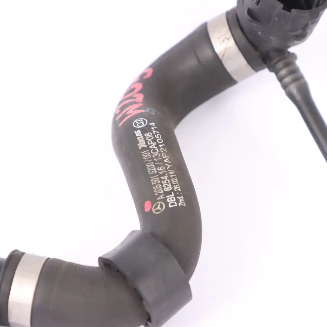 Tubo flessibile refrigerante Mercedes W205 OM651 Linea del radiatore dell'olio per con numero di parte A2055015200 Tubo flessibile refrigerante Mercedes W205 OM651 Linea del radiatore dell'olio - SKU A2055015200 - Numero di parte A2055015200