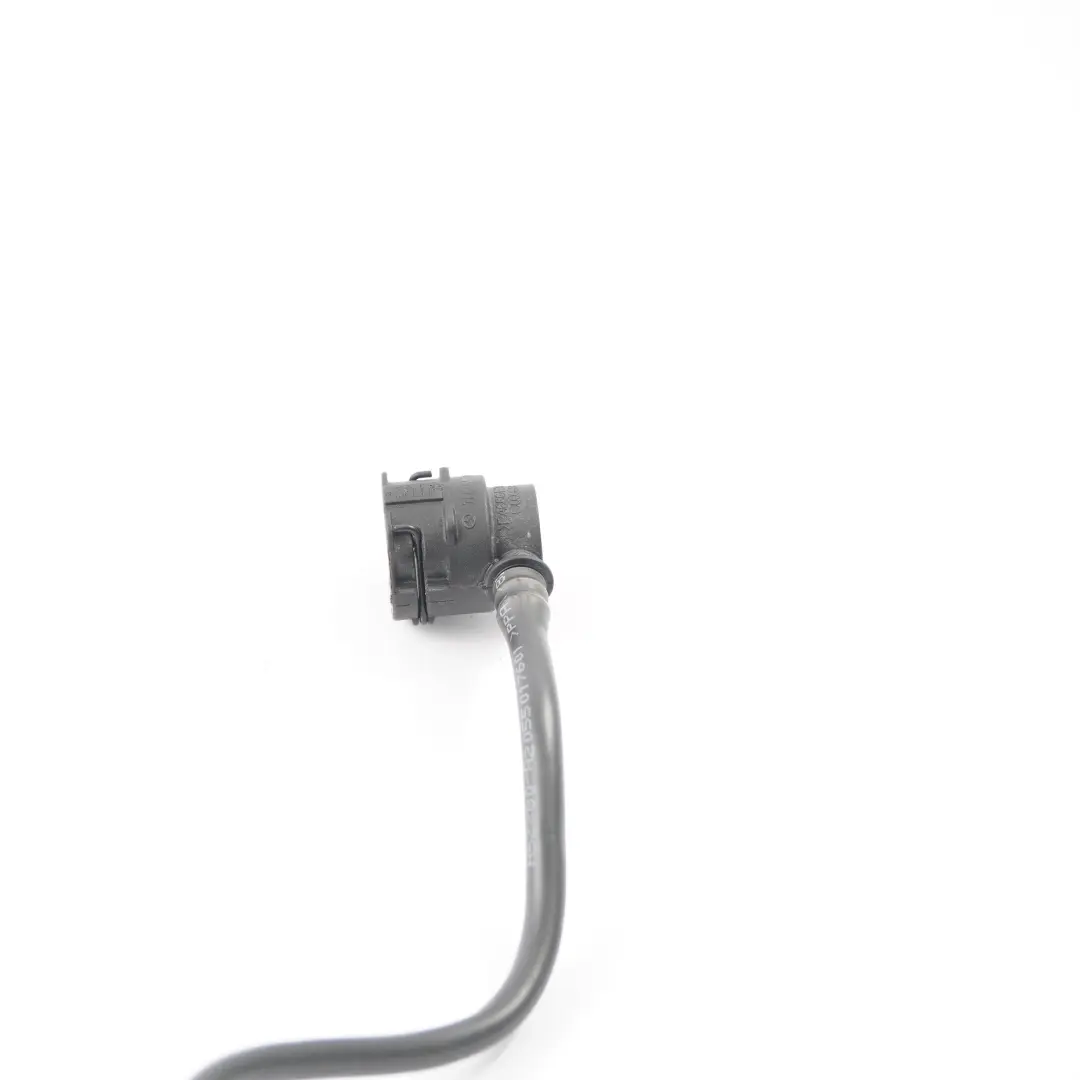 Tubo di spurgo Mercedes W205 Serbatoio di espansione del radiatore per con numero di parte A2055017601 Tubo di spurgo Mercedes W205 Serbatoio di espansione del radiatore - SKU A2055017601 - Numero di parte A2055017601