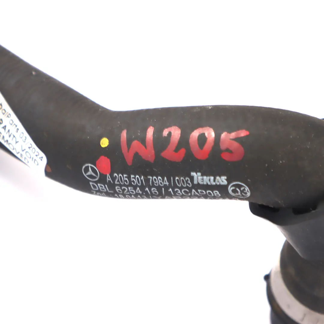 Tuyau de refroidissement Mercedes W205 M651 Tuyau d'eau du refroidisseur d'huile  - SKU A2055017984 - Numéro de pièce A2055017984