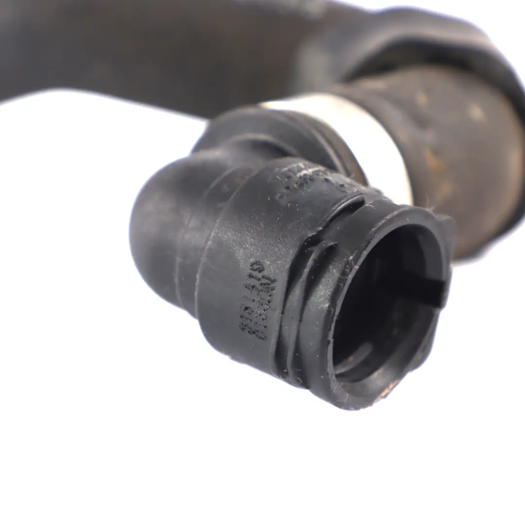 Tuyau de refroidissement Mercedes W205 M651 Tuyau d'eau du refroidisseur d'huile  - SKU A2055017984 - Numéro de pièce A2055017984