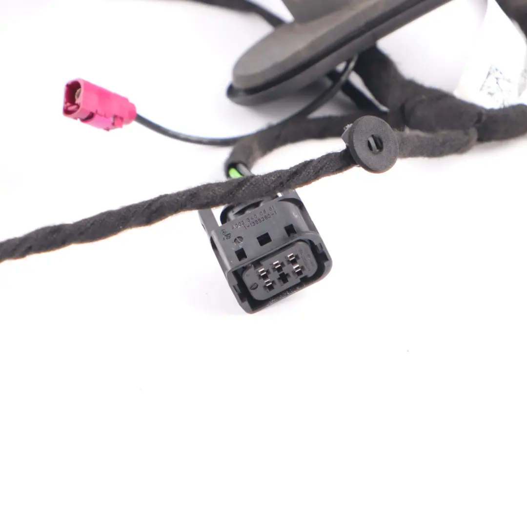 Door Wiring Mercedes C205 Front Right O/S Door Harness Loom to with Part number A2055400336 Door Wiring Mercedes C205 Front Right O/S Door Harness Loom - SKU A2055400336 - Part number A2055400336