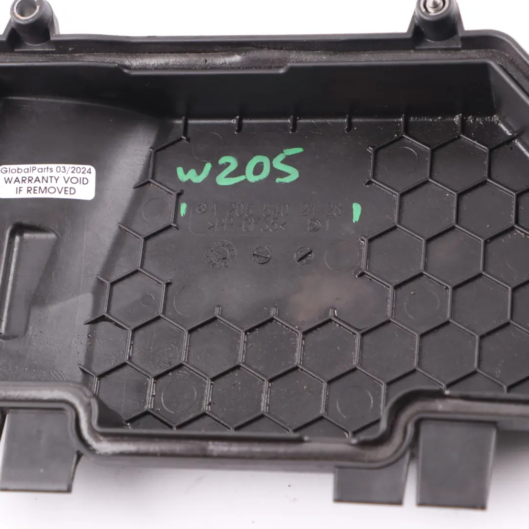 Coperchio anteriore Scatola fusibili Modulo controllo Tappo per Mercedes W205 con numero di parte A2055402428 Mercedes W205 Coperchio anteriore Scatola fusibili Modulo controllo Tappo - SKU A2055402428 - Numero di parte A2055402428