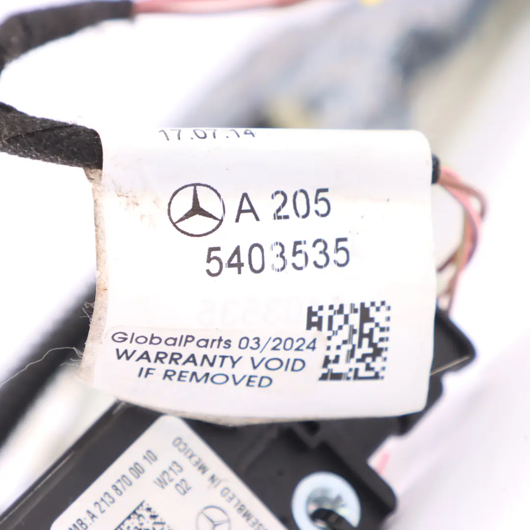 Sensore occupazione sedili anteriori Cablaggio A2138700010 per Mercedes X253 con numero di parte A2055403535 Mercedes X253 Sensore occupazione sedili anteriori Cablaggio A2138700010 - SKU A2055403535 - Numero di parte A2055403535