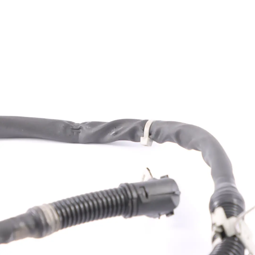 Cableado la Batería Mercedes X253 Diesel OM651 Cable del Alternador para con número de pieza A2055406921 Cableado la Batería Mercedes X253 Diesel OM651 Cable del Alternador - SKU A2055406921 - Número de pieza A2055406921