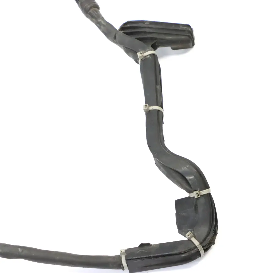 Cable Mercedes W205 X253 Diesel OM651 Alternator Wiring to Battery with Part number A2055408104 Battery Cable Mercedes W205 X253 Diesel OM651 Alternator Wiring - SKU A2055408104 - Part number A2055408104