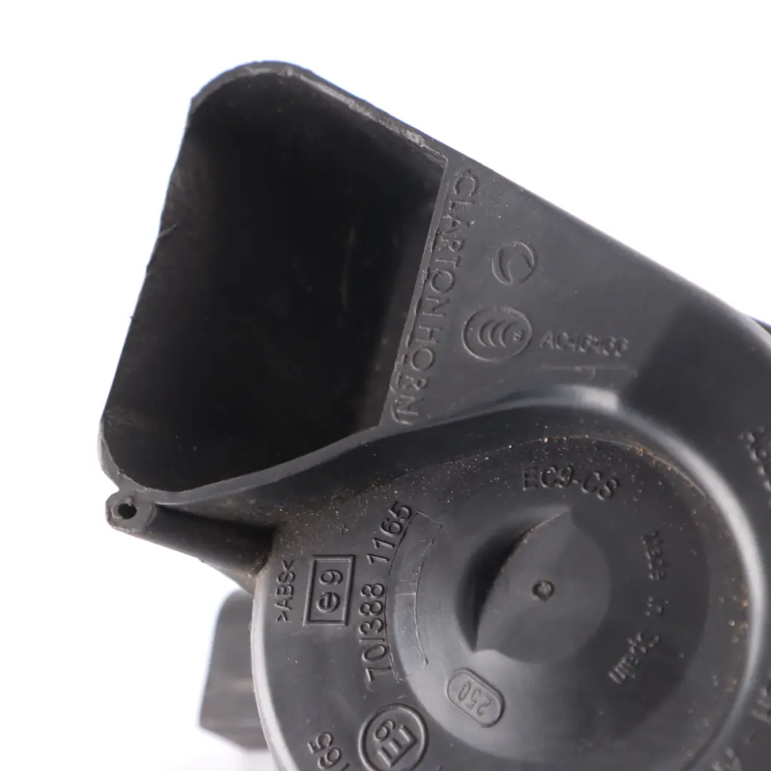 Bocina Señal Alarma Sirena Alto Tono 510Hz para Mercedes W205 con número de pieza A2055421520 Mercedes W205 Bocina Señal Alarma Sirena Alto Tono 510Hz - SKU A2055421520 - Número de pieza A2055421520