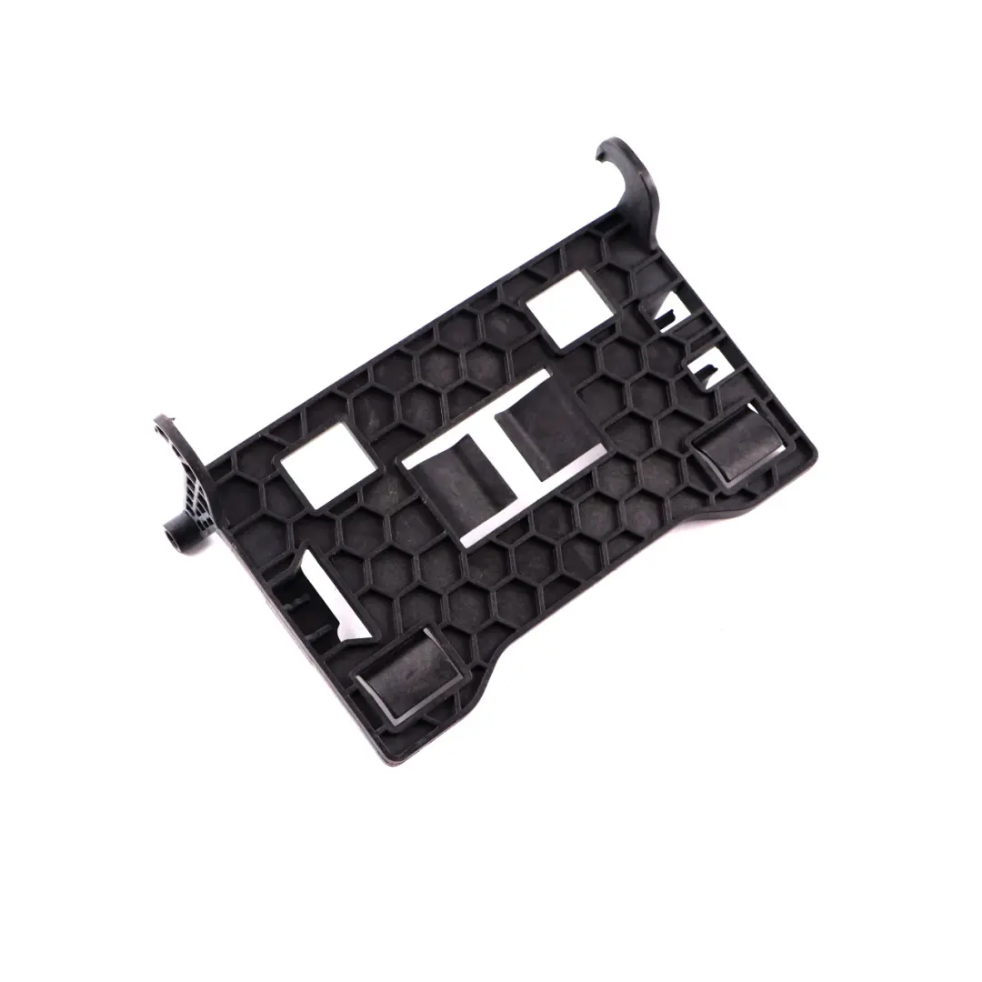 Mercedes W205 Uchwyt Mocowanie Modułu Radioodtwarzacza - SKU A2055457200 - Numer Części A2055457200