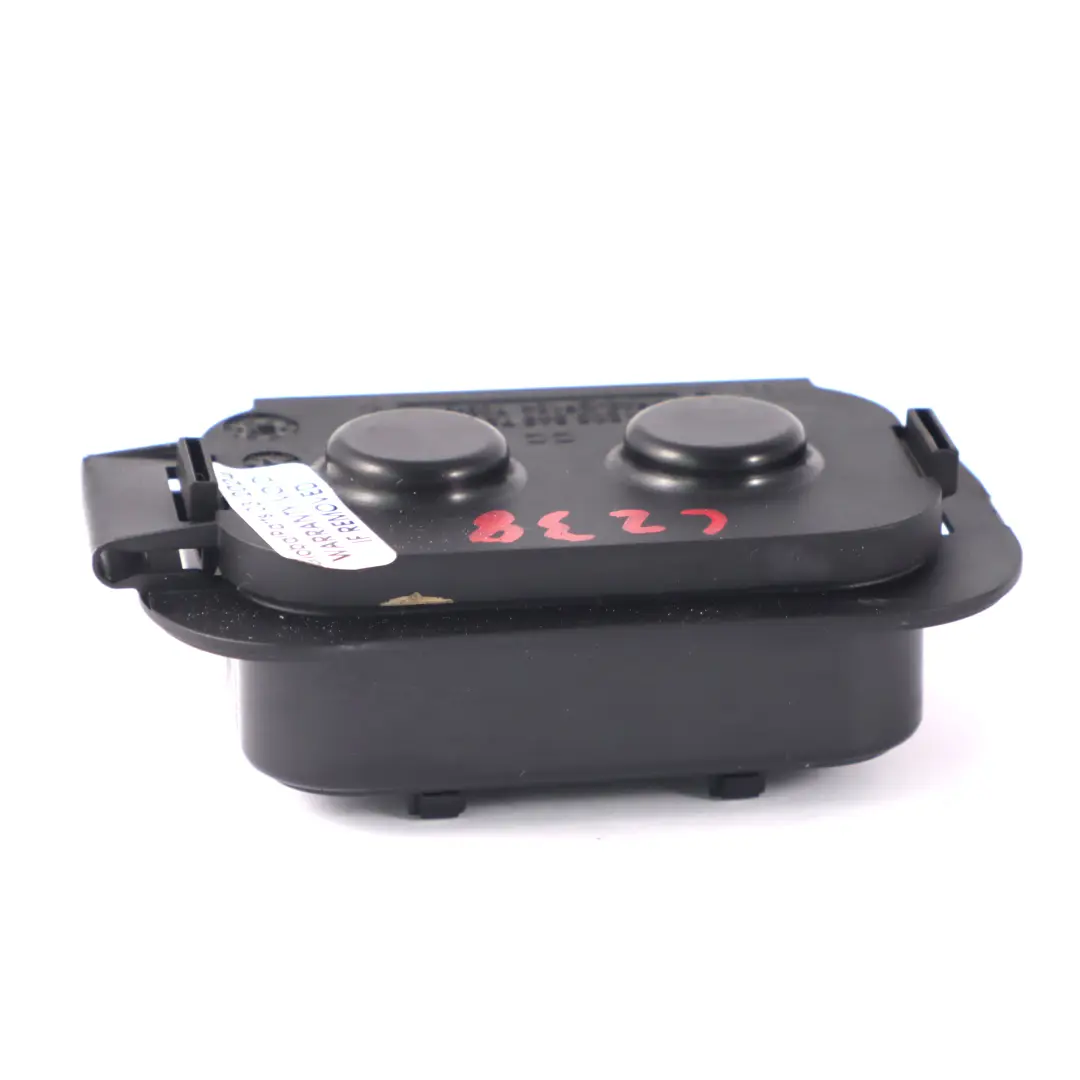 Gniazdo Styk Ściany Grodziowej do Mercedes W205 C238 X253 W213 o numerze A2055457540 Mercedes W205 C238 X253 W213 Gniazdo Styk Ściany Grodziowej - SKU A2055457540 - Numer Części A2055457540