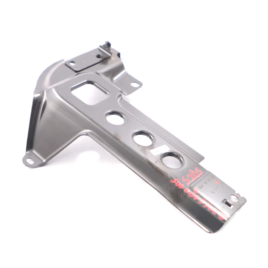 Soporte Mercedes S205 Soporte del piso compartimento carga izquierdo para con número de pieza A2056106900 Soporte Mercedes S205 Soporte del piso compartimento carga izquierdo - SKU A2056106900 - Número de pieza A2056106900