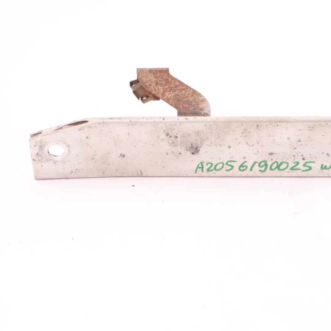 Wzmocnienie tunelu środkowego przedniej podłogi do Mercedes W205 o numerze A2056190025 Mercedes W205 Wzmocnienie tunelu środkowego przedniej podłogi - SKU A2056190025 - Numer Części A2056190025