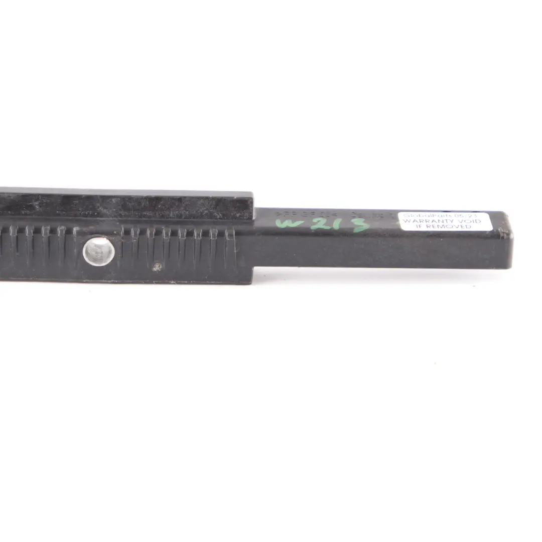  Staffa scatola batteria Mercedes W205 W213 W238 finiture destra - SKU A2056200018 - Numero di parte A2056200018