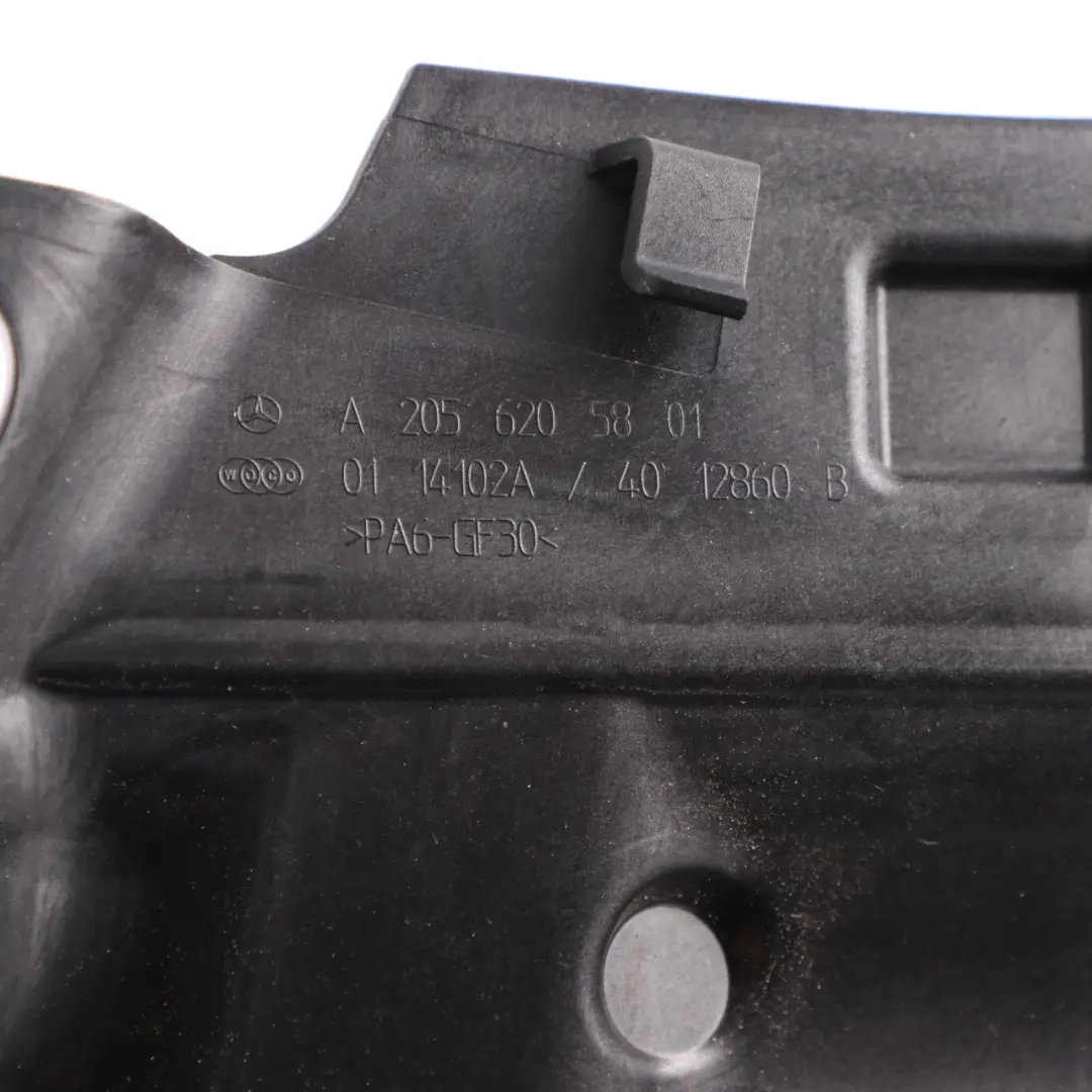 Mercedes W205 Cloison Compartiment Moteur Cache Gauche Isolation - SKU A2056205801 - Numéro de pièce A2056205801