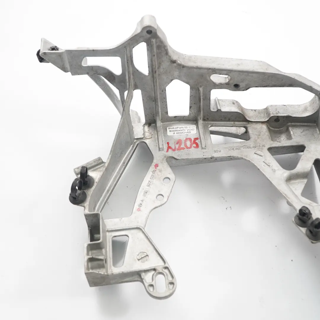 staffa faro anteriore sinistro supporto lampada per Mercedes W205 con numero di parte A2056225300 Mercedes W205 staffa faro anteriore sinistro supporto lampada - SKU A2056225300 - Numero di parte A2056225300