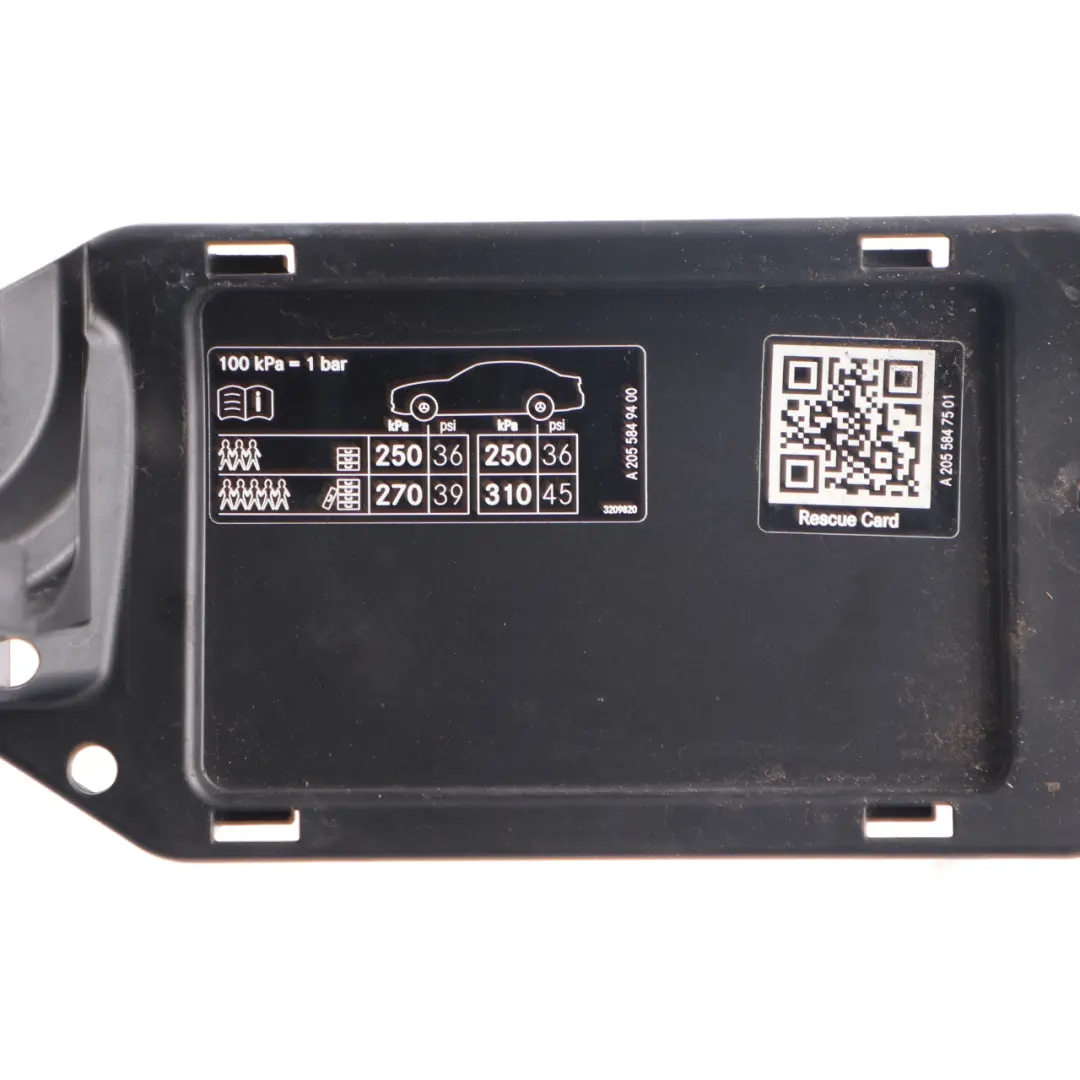 Mercedes W205 Couvercle de trappe de réservoir de carburant - SKU A2056308603 - Numéro de pièce A2056308603