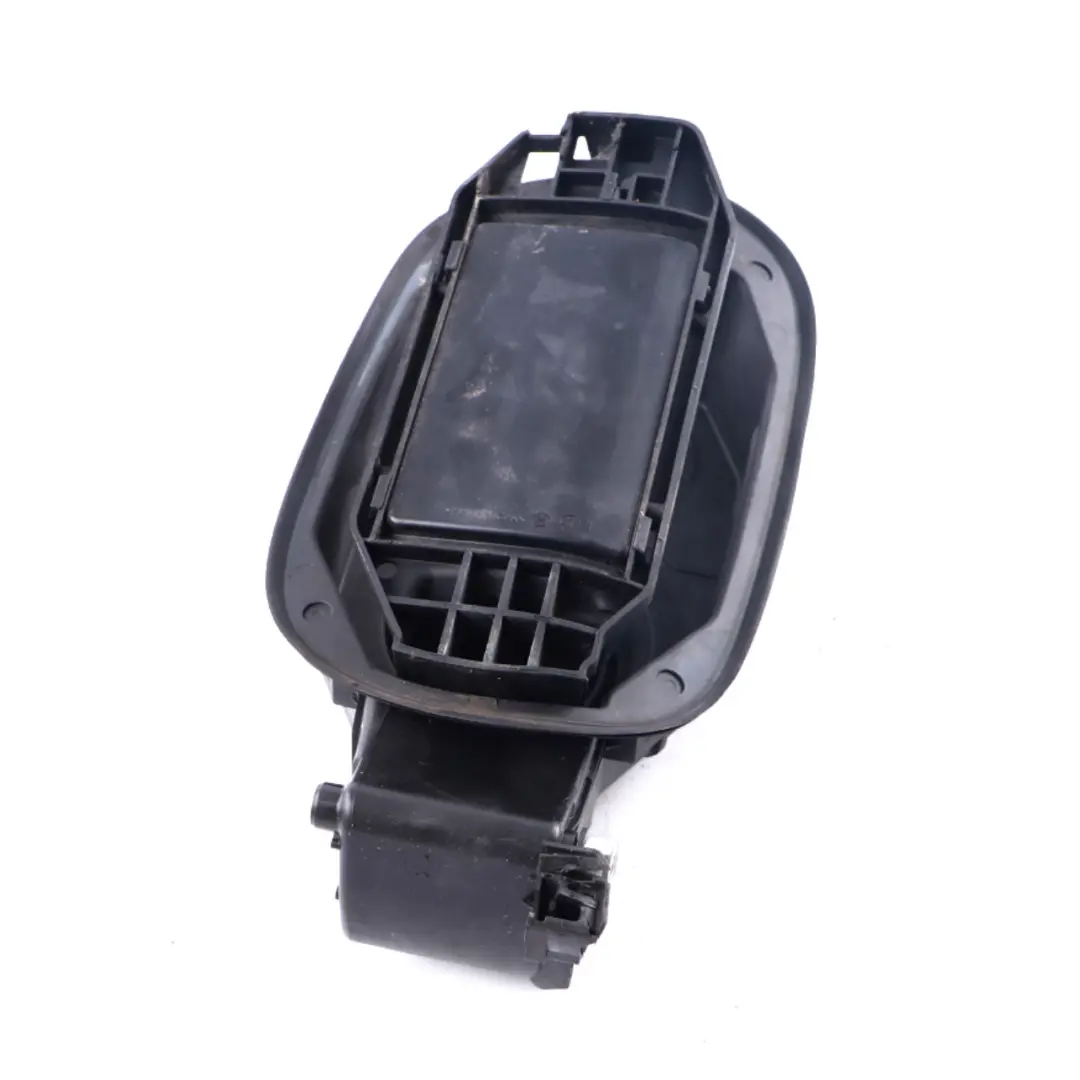 Mercedes W205 Couvercle de trappe de réservoir de carburant - SKU A2056308603 - Numéro de pièce A2056308603
