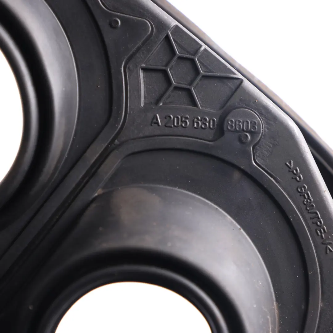 Coperchio sportello serbatoio carburante per Mercedes W205 con numero di parte A2056308603 Mercedes W205 Coperchio sportello serbatoio carburante - SKU A2056308603 - Numero di parte A2056308603