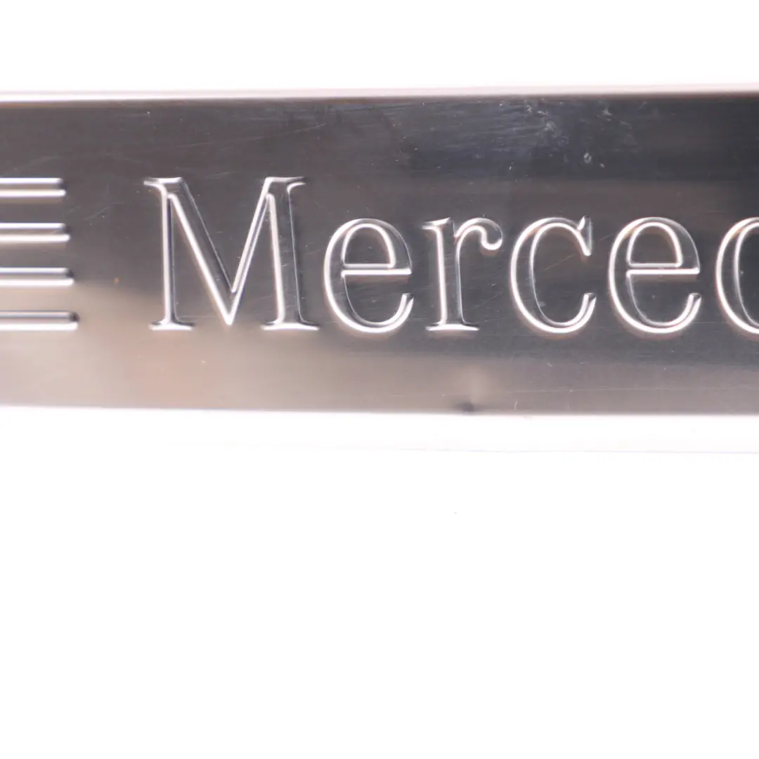 Mercedes W205 W213 W253 W293 Porta anteriore cromata Piastra calcio - SKU A2056800035 - Numero di parte A2056800035