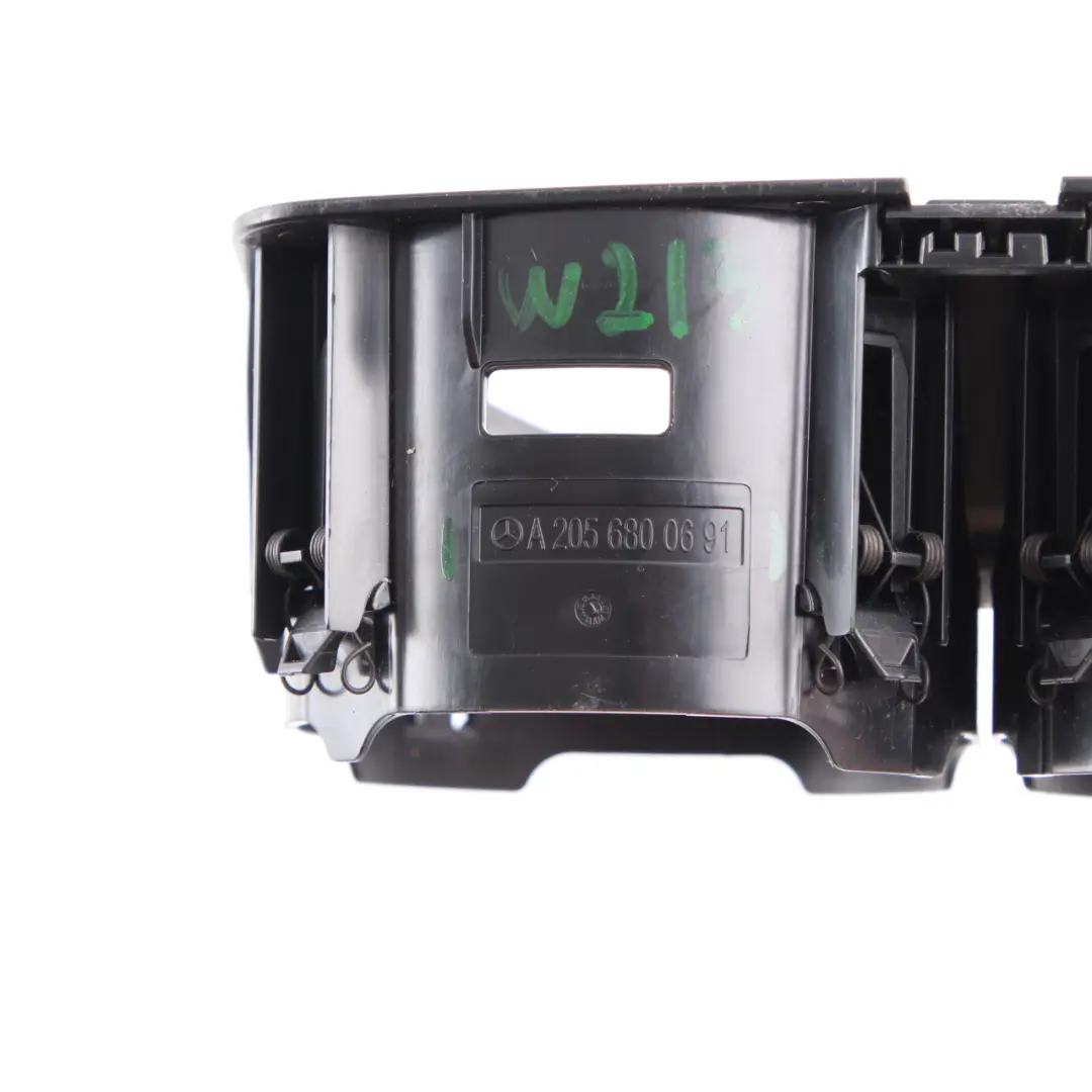 Mercedes W205 W213 W238 Portabicchieri Console Centrale Vassoio Portabevande - SKU A2056800691 - Numero di parte A2056800691