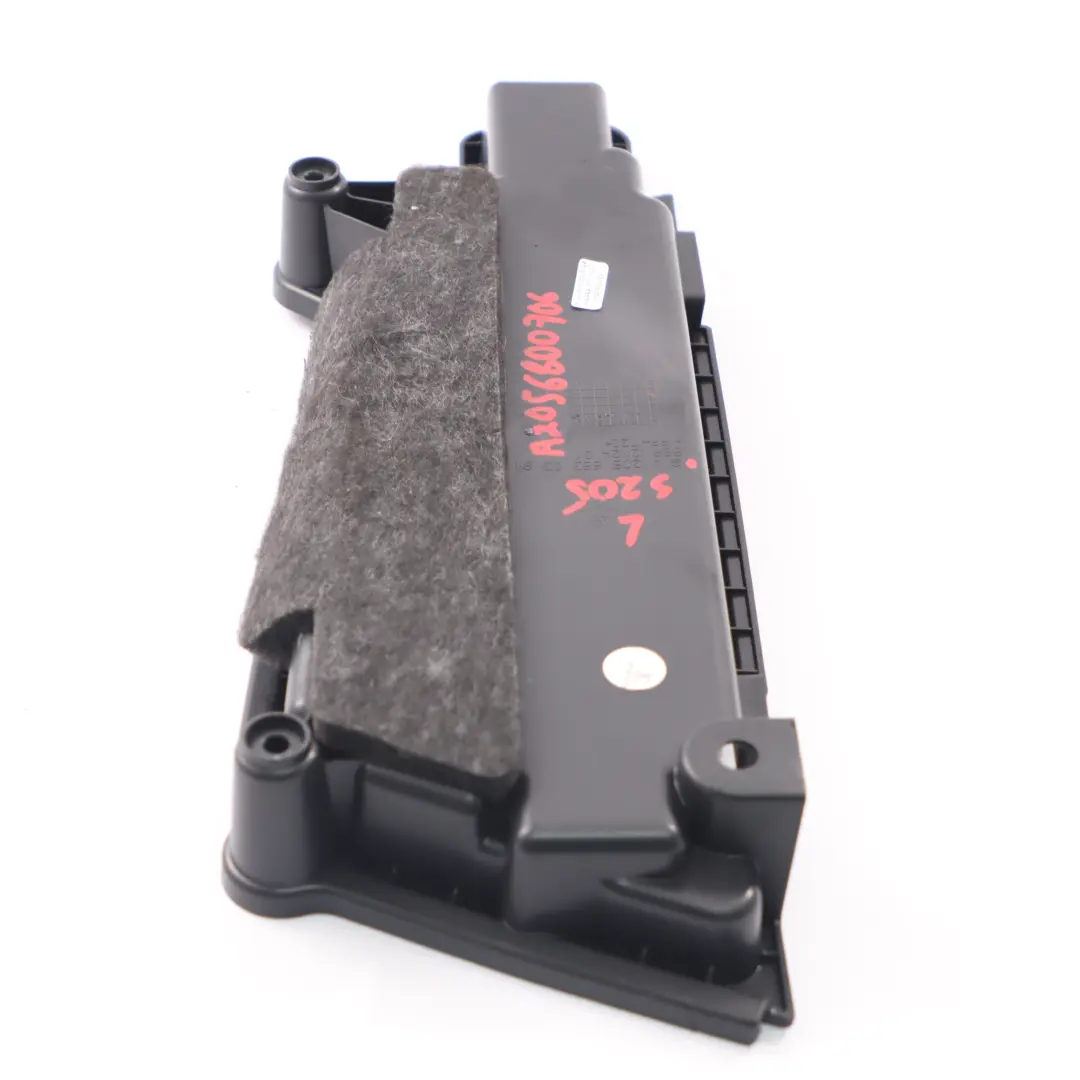 Vassoio portaoggetti bagagliaio sinistro per Mercedes W205 con numero di parte A2056800706 Mercedes W205 Vassoio portaoggetti bagagliaio sinistro - SKU A2056800706 - Numero di parte A2056800706