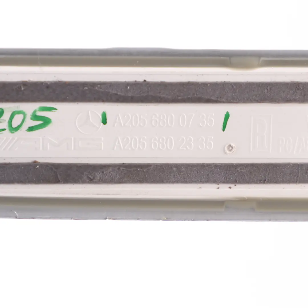 Mercedes W205 Ingresso Cover Trim anteriore destro Step Plate Sill - SKU A2056800735 - Numero di parte A2056800735