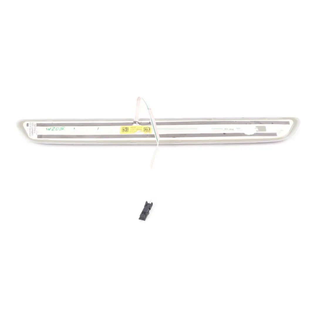 Tapa entrada Embellecedor Escalón delantero derecho Umbral placa para Mercedes W205 con número de pieza A2056800735 Mercedes W205 Tapa entrada Embellecedor Escalón delantero derecho Umbral placa - SKU A2056800735 - Número de pieza A2056800735