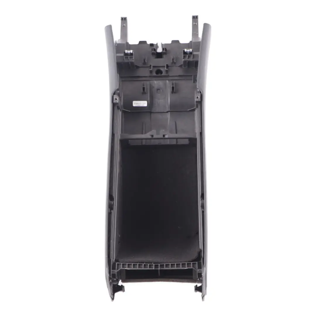 Console Centrale Alloggiamento Vassoio Pannello Nero per Mercedes W205 con numero di parte A2056801205 Mercedes W205 Console Centrale Alloggiamento Vassoio Pannello Nero - SKU A2056801205 - Numero di parte A2056801205