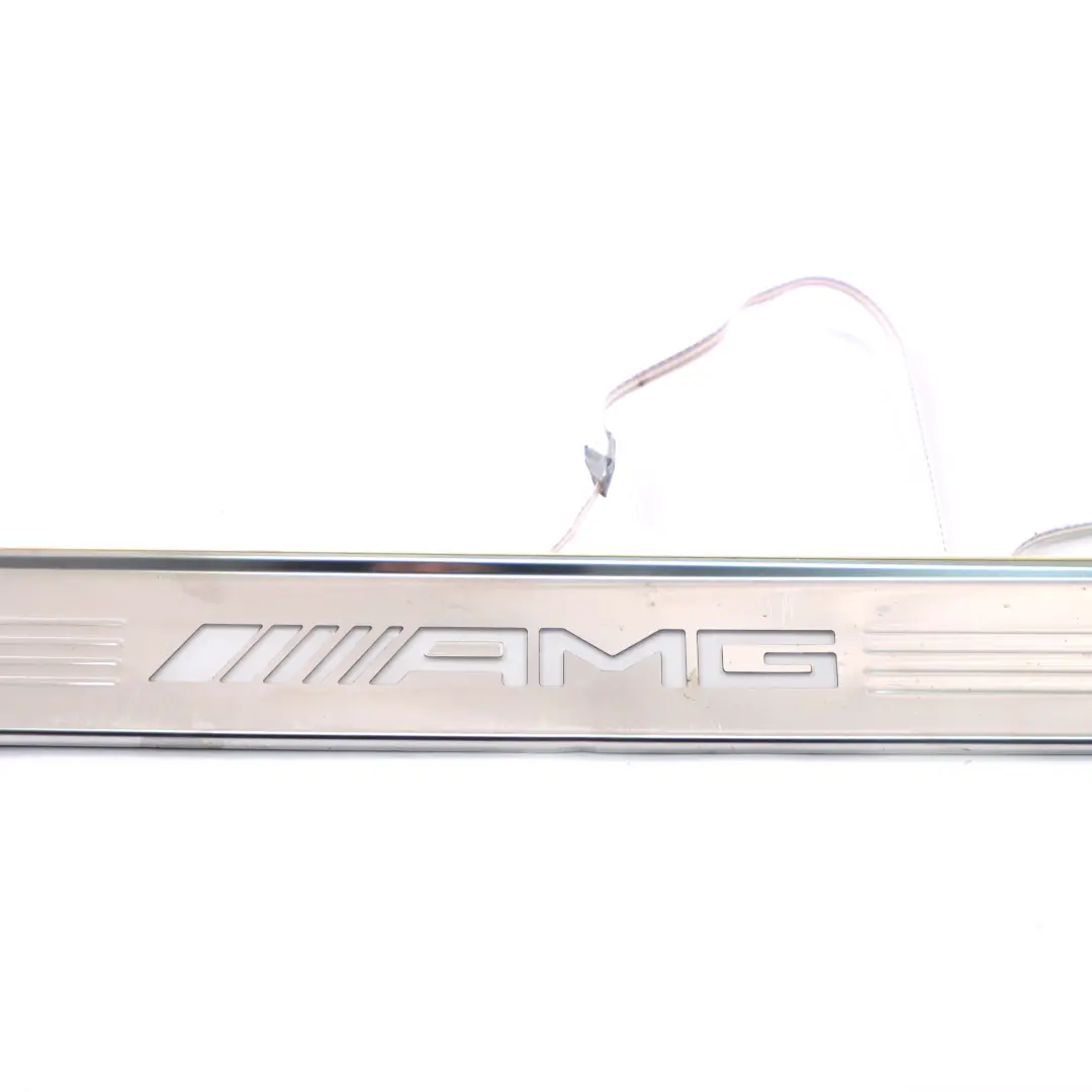 Mercedes C238 AMG Entrée avant gauche droite garniture seuil de porte lumineuse - SKU A2056802806-1 - Numéro de pièce A2056802806