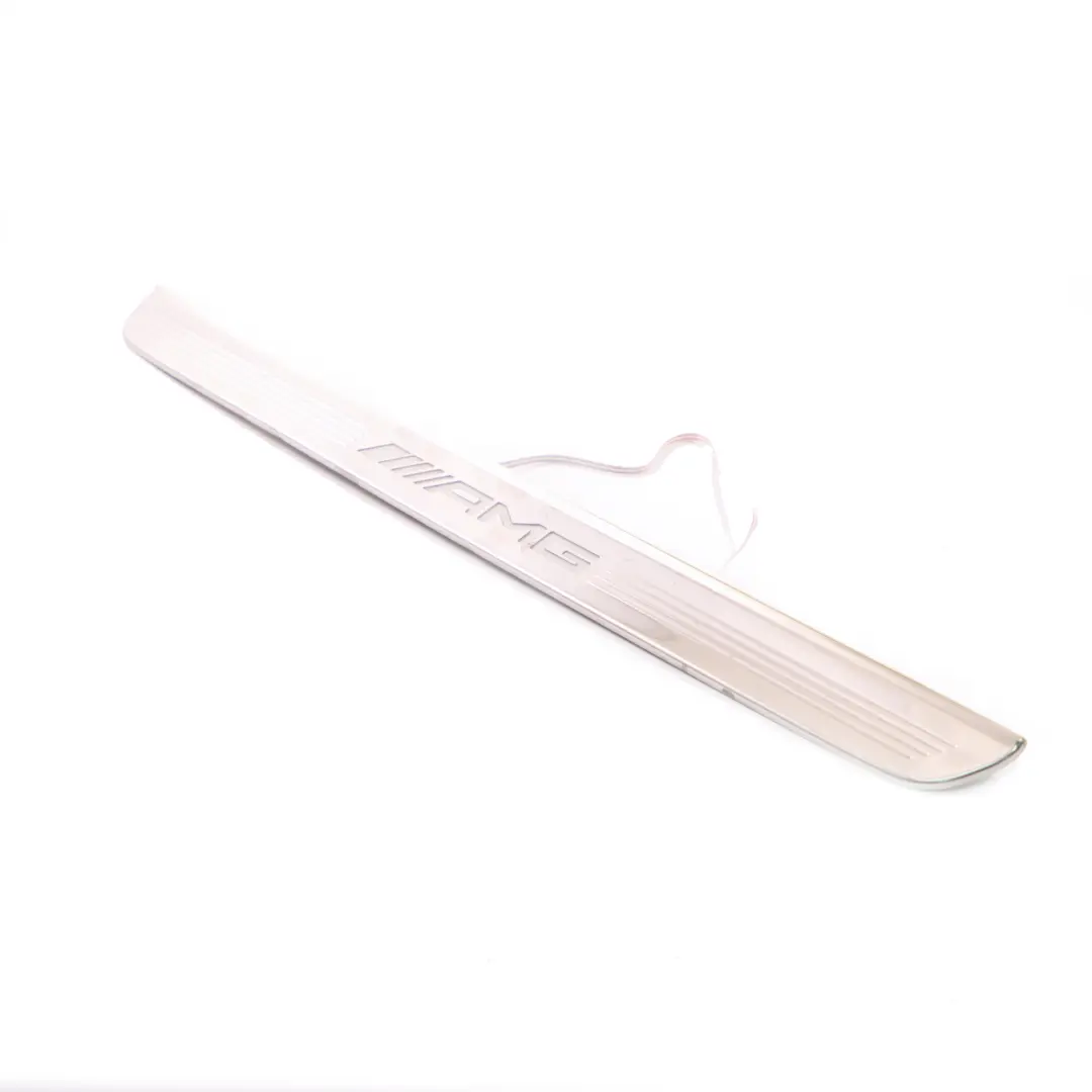 Mercedes C238 AMG Vordereingang Links Rechts Beleuchteter Einstiegsschweller - SKU A2056802806-1 - Teilenummer A2056802806