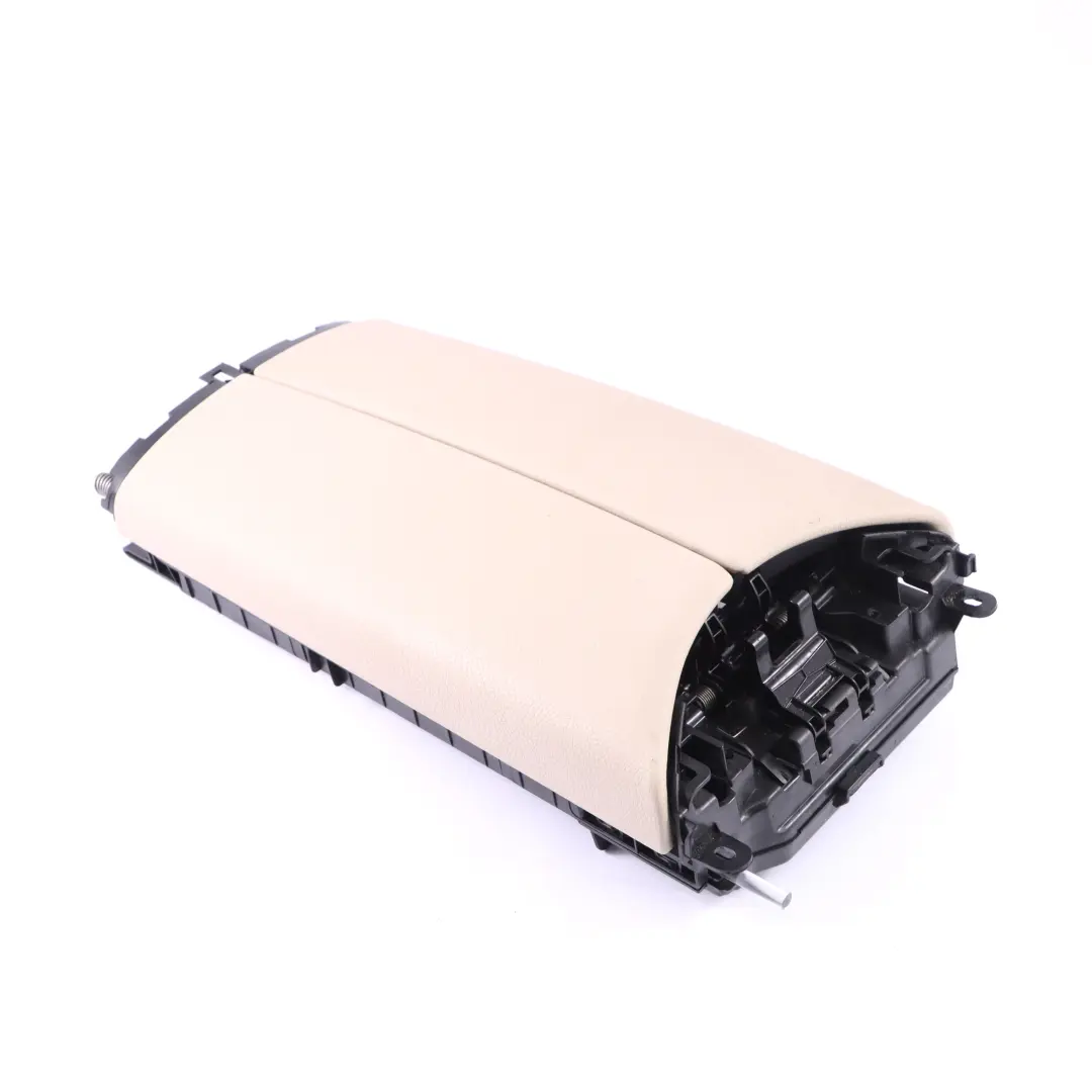 Mittelkonsole Armlehne Ablagefach Schiebe Beige für Mercedes W205 X253 mit Teilenummer A2056808704 Mercedes W205 X253 Mittelkonsole Armlehne Ablagefach Schiebe Beige - SKU A2056808704 - Teilenummer A2056808704