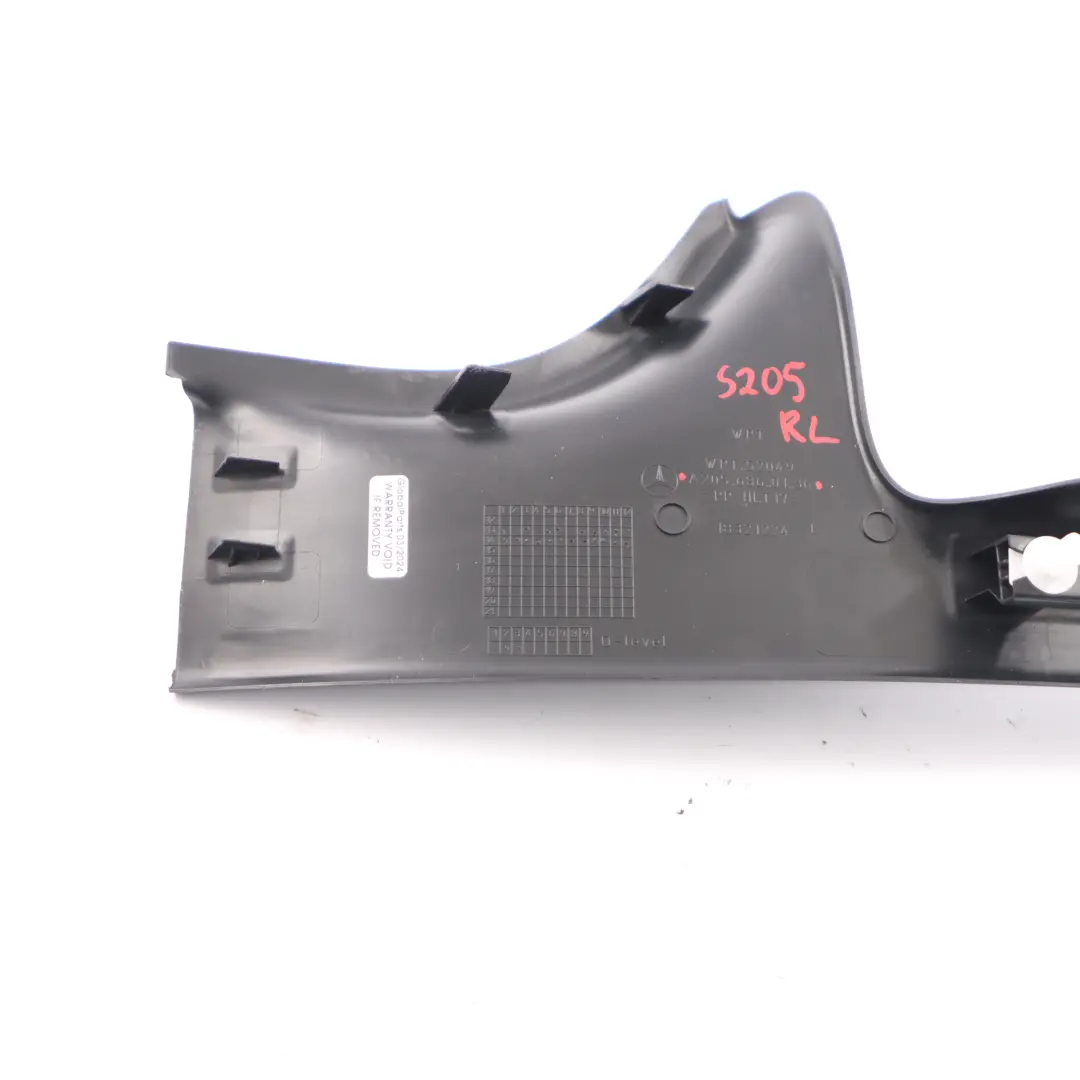 Tapa Mercedes S205 Puerta Trasera Izquierda Interior Embellecedor Entrada Negro para con número de pieza A2056860136 Tapa Mercedes S205 Puerta Trasera Izquierda Interior Embellecedor Entrada Negro - SKU A2056860136 - Número de pieza A2056860136
