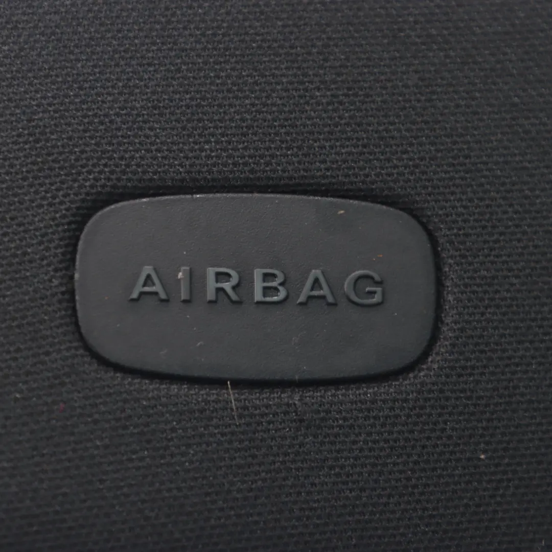 Colonne A Cache Panneau Avant Droit Noir pour Mercedes W205 à propos du numéro de pièce A2056900226 Mercedes W205 Colonne A Cache Panneau Avant Droit Noir - SKU A2056900226 - Numéro de pièce A2056900226