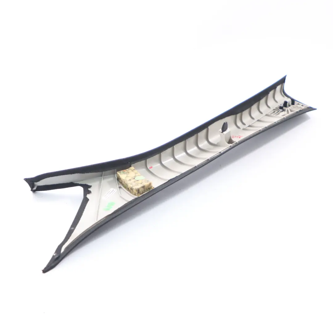 Colonne A Cache Panneau Avant Droit Noir pour Mercedes W205 à propos du numéro de pièce A2056900226 Mercedes W205 Colonne A Cache Panneau Avant Droit Noir - SKU A2056900226 - Numéro de pièce A2056900226