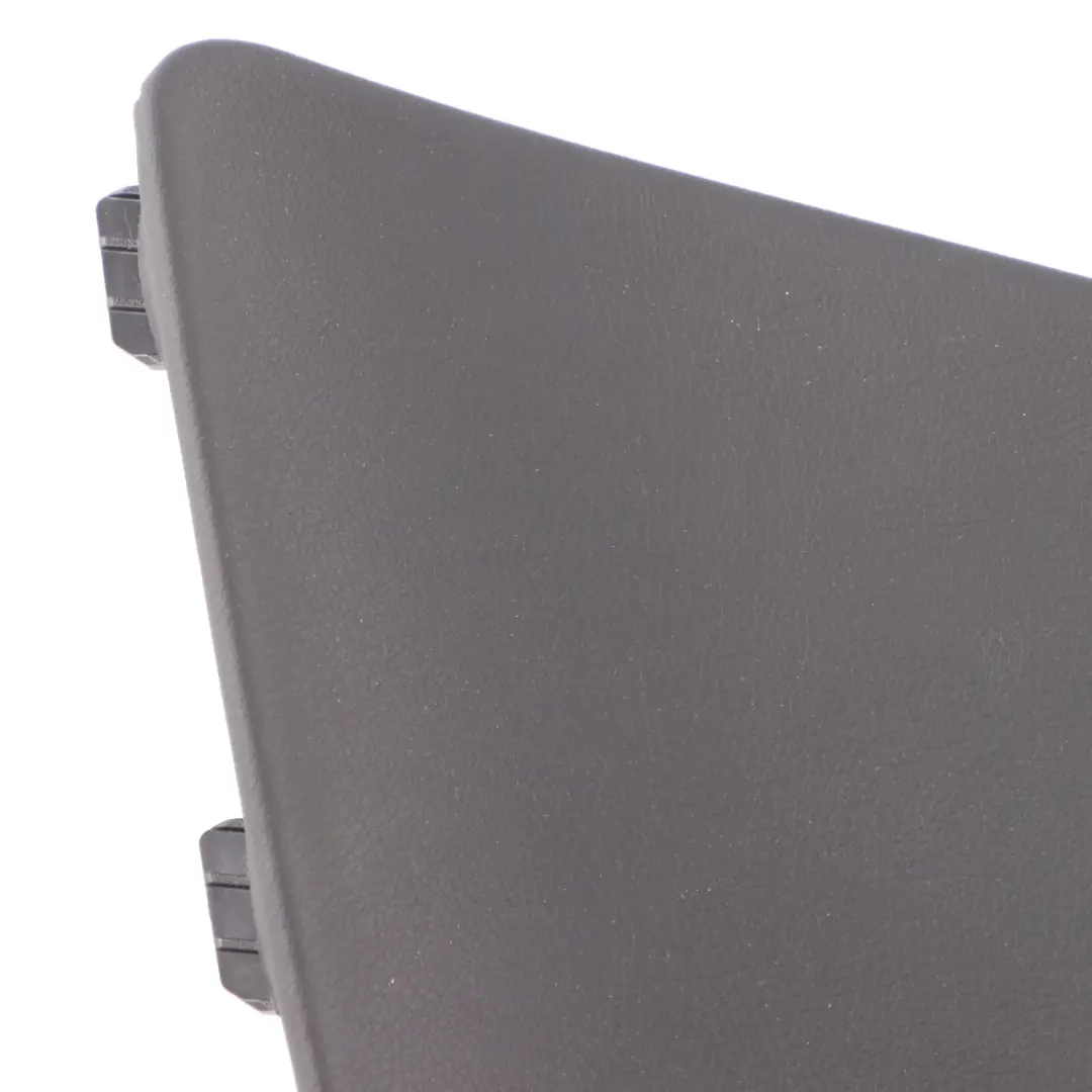  Panel Lateral Trasero Mercedes C205 Izquierda Embellecedor Tapa Cuero Negro - SKU A2056900302 - Número de pieza A2056900302