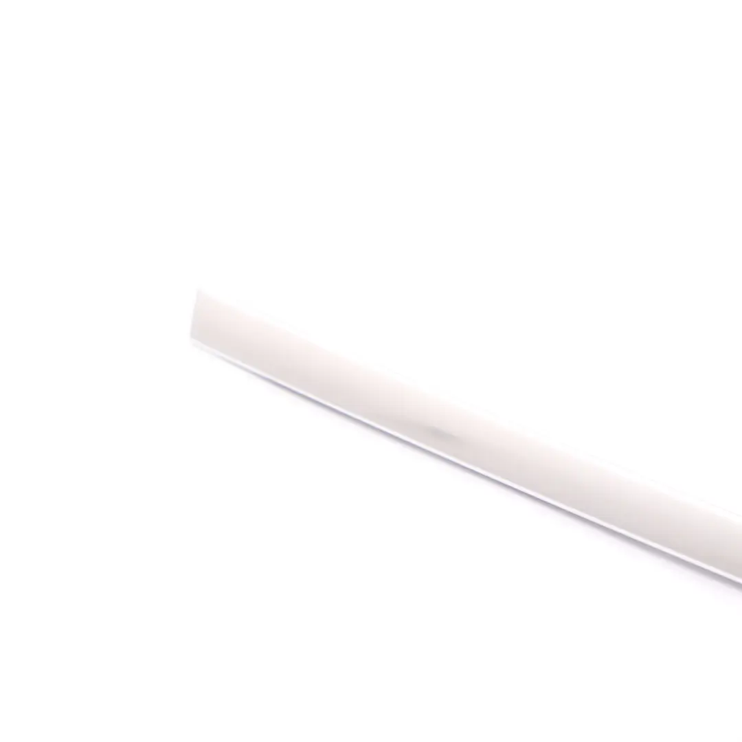 Cadre Fenêtre Finition Arrière Droite Strip pour Mercedes S205 Estate à propos du numéro de pièce A2056900680 Mercedes S205 Estate Cadre Fenêtre Finition Arrière Droite Strip - SKU A2056900680 - Numéro de pièce A2056900680