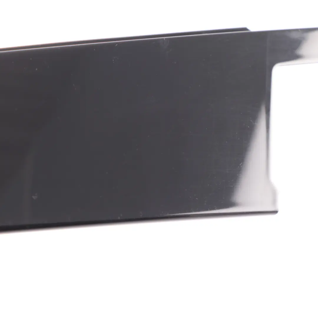 Mercedes W205 Colonna B Esterna Porta Anteriore Destra Modanatura - SKU A2056900887 - Numero di parte A2056900887